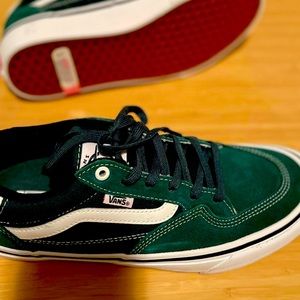 Mens Vans size 9.5